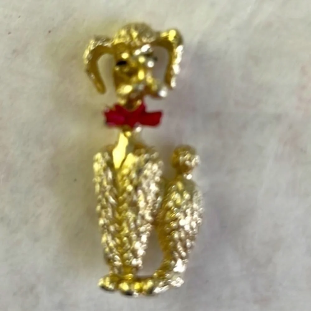 💥 POODLE 🐩 PIN BROOCH